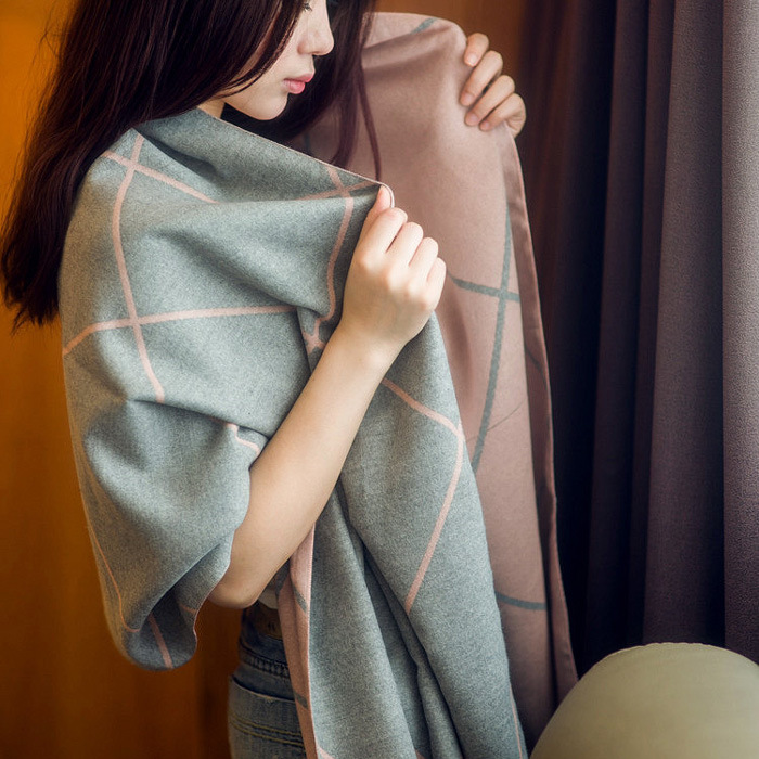 Fashion Scarf Image 1