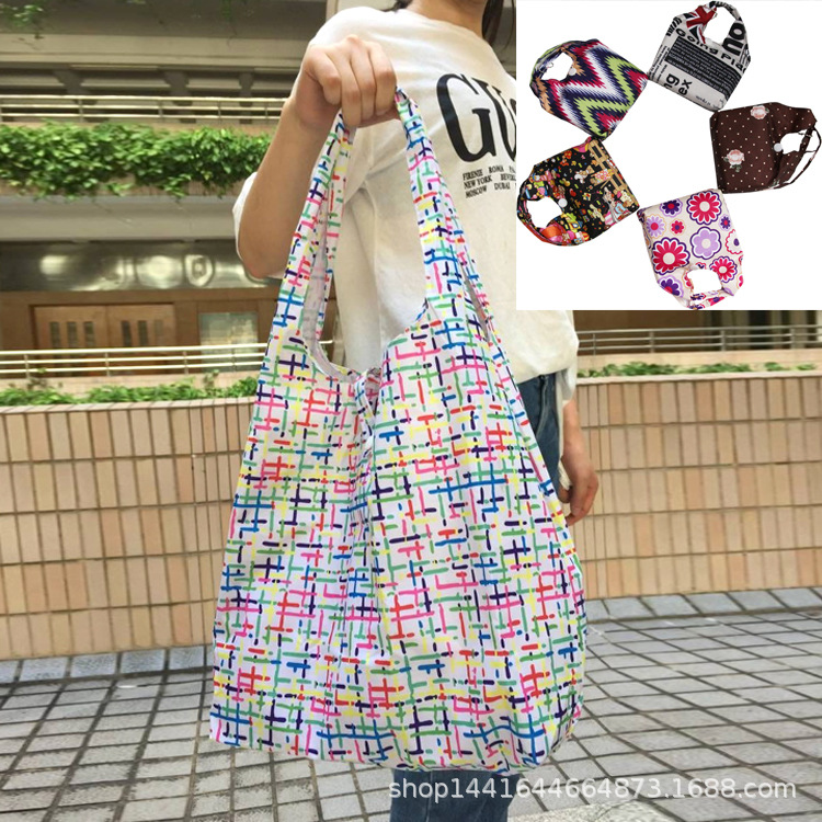 Folding handheld shopping bag
