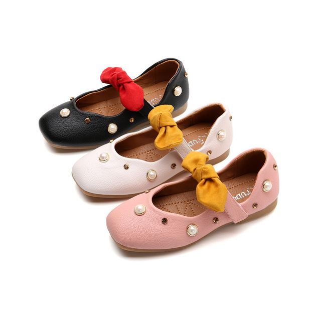 Giày bé gái mùa xuân và mùa hè Giày trẻ em mới đế mềm mang giày thời trang bé gái Hàn Quốc Giày công chúa