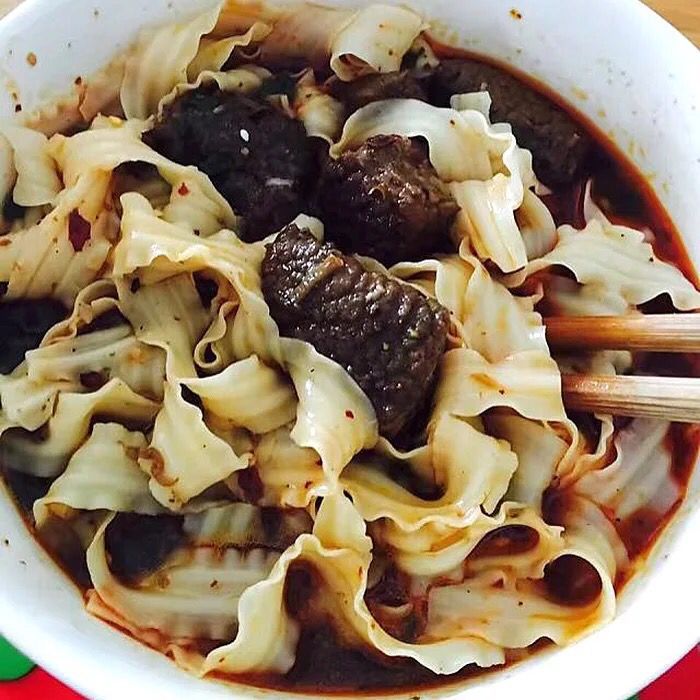 刀削面--四川万凤粮油有限公司|正宗中江挂面厂家|手工中江挂面厂家