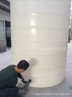 厂家直供各类型200L 300L 500L塑料水塔 塑料水塔 塑料化工桶