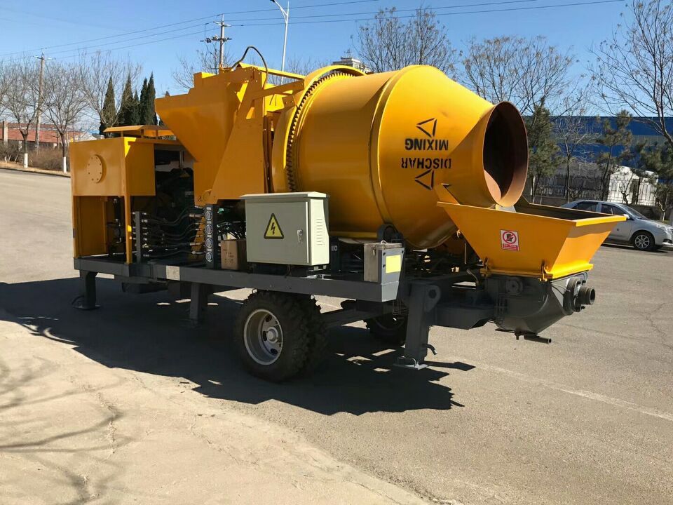 搅拌机混凝土 搅拌拖泵一体机 JBS30细石搅拌机 潍坊66千瓦发动机