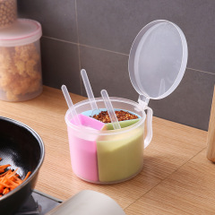 Kitchen divided seasoning box multi-purpose seasoning box seasoning bottle round combination three-compartment plastic seasoning box with small spoon