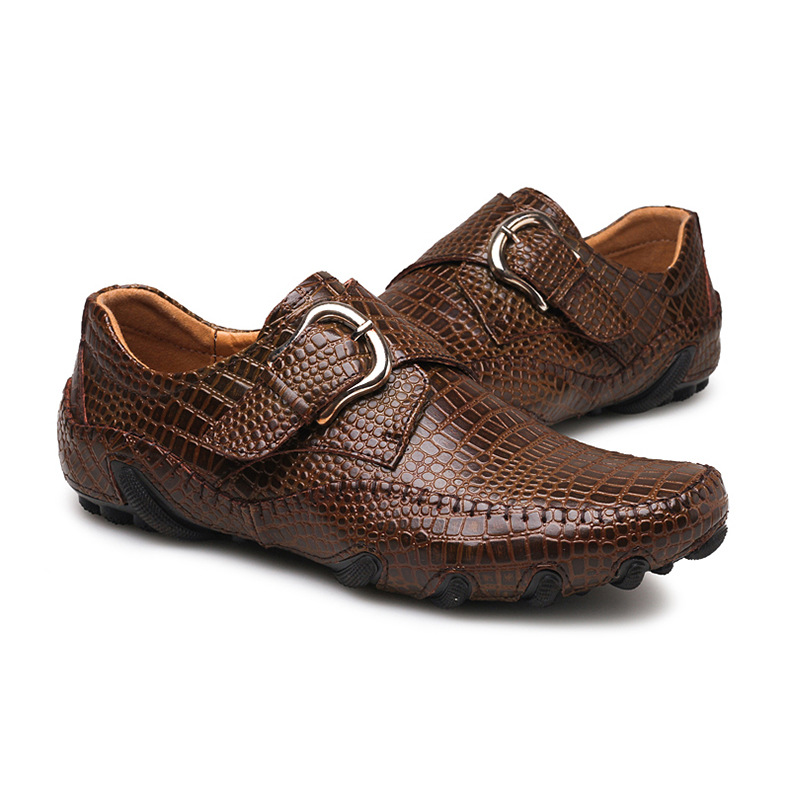 Men's crocodile pattern casual leather shoes
