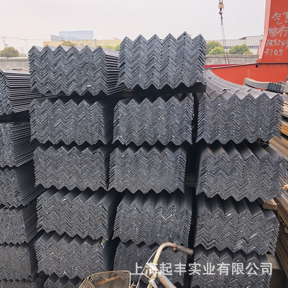 供应Q235B角铁 Q235B角钢 厂家直销 价格优惠全国配送 订做角钢