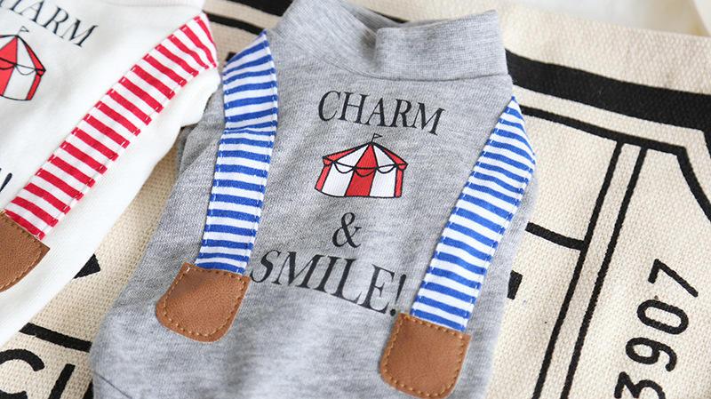 条纹假背带印花卫衣