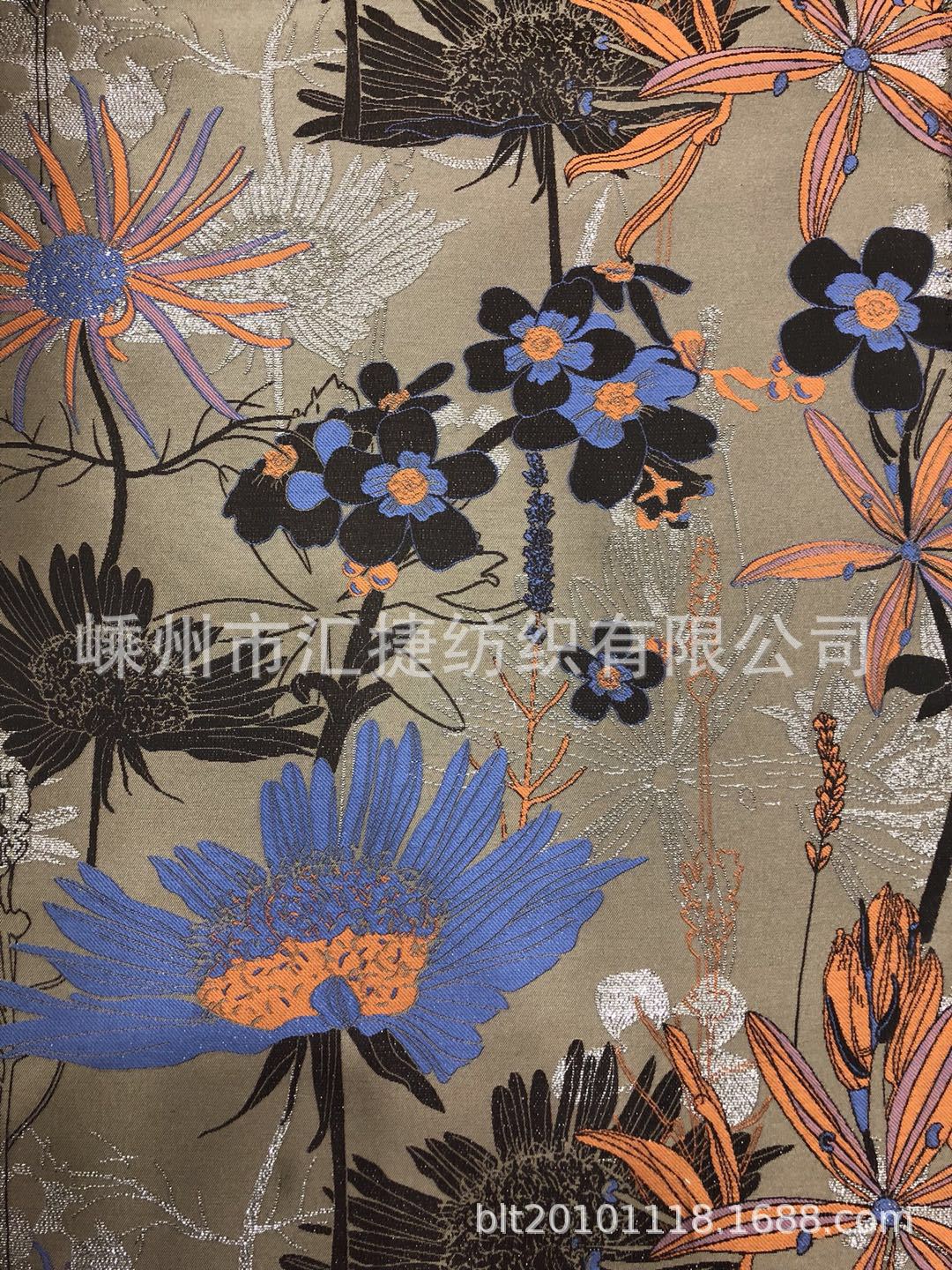 工厂直供色织提花时装面料高密向日葵大提花裙子外套面料