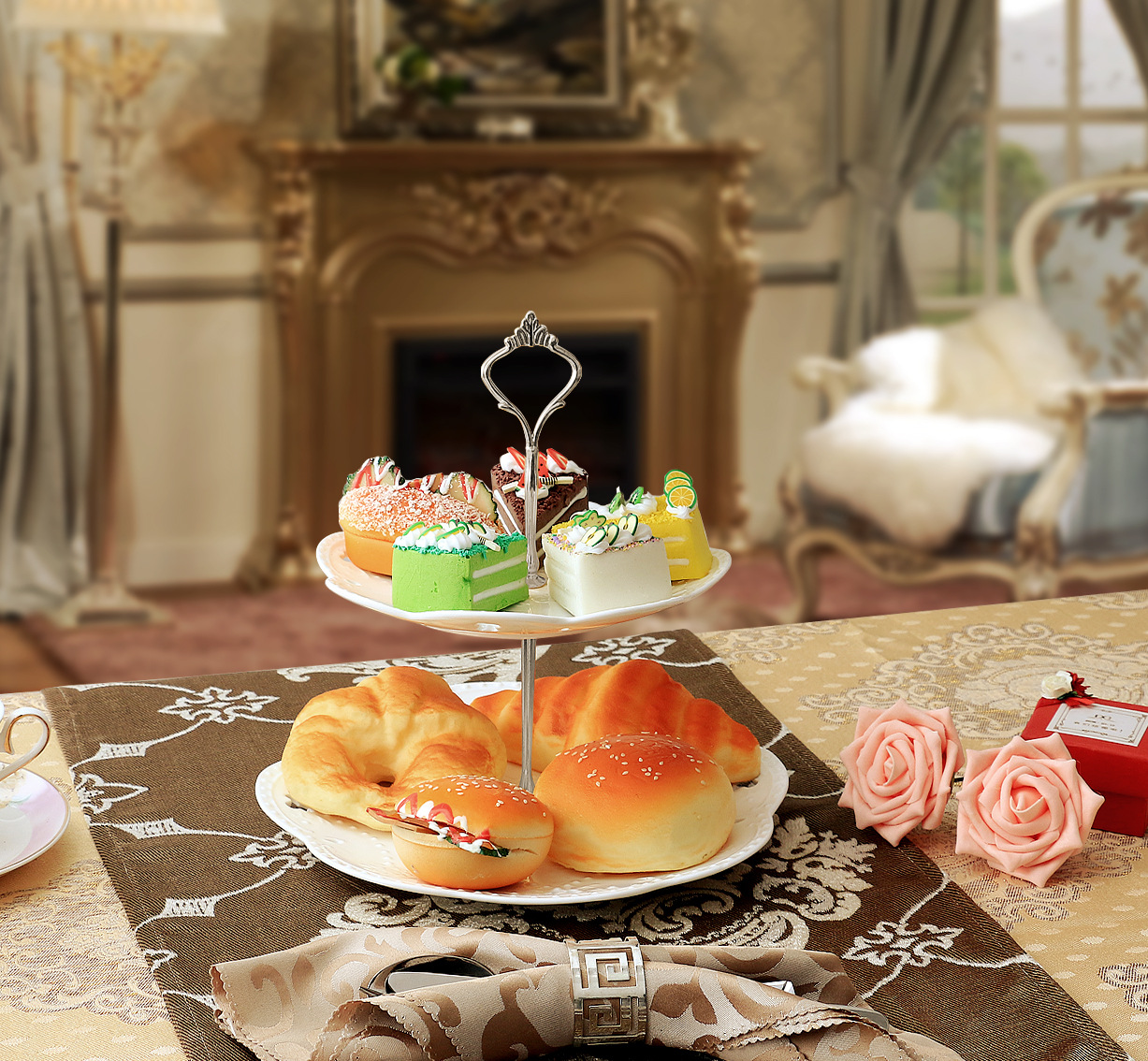 银色二层蛋糕盘