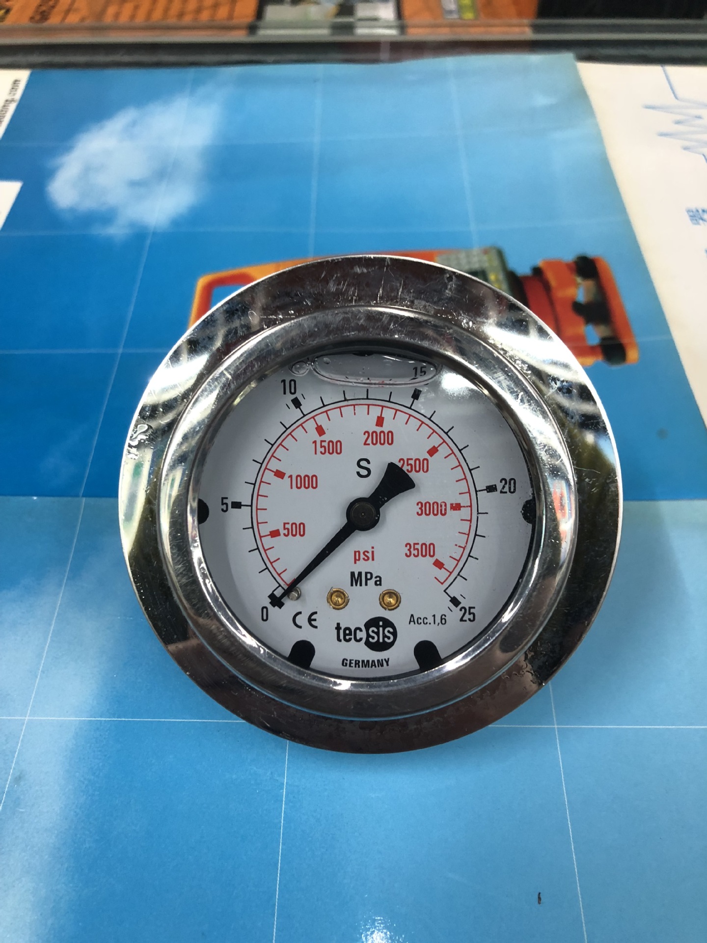 泰科斯压力表tecsis牌 YN60ZT 2.5 25 40 60MPA 60MM 100MM