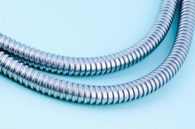 热镀锌穿线金属软管 无PVC披覆电线管镀锌波纹管保护套管电气导管|ru