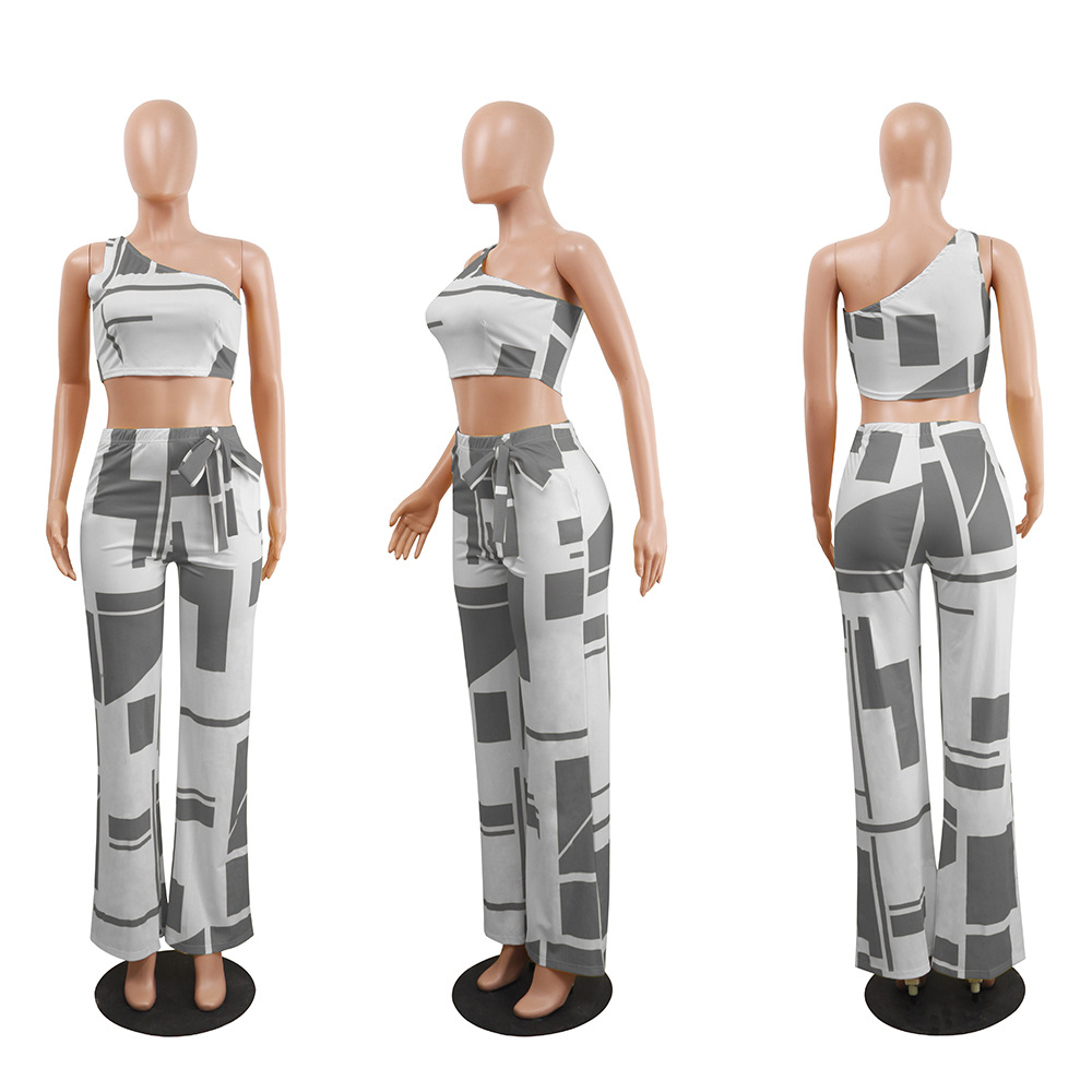 Costume femme VIGNIA en Lait de soie - Ref 3335221 Image 54