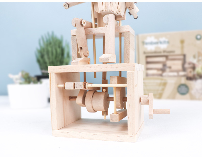 Timberkits英国手工动手类成人拼搭玩具成型后可以手摇摆动手风琴