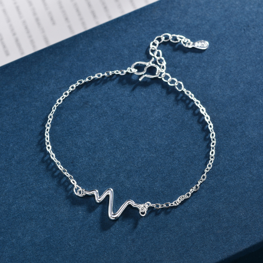 Minimalist Couple Heartbeat Bracelet Ecg Wave Bracelet Anklet O Word Chain Female Hand Jewelry display picture 1