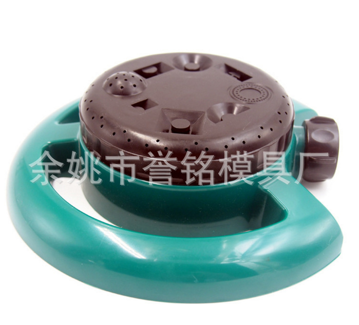 家用多功能草坪浇水 八功能园艺喷水洒水器塑料材质