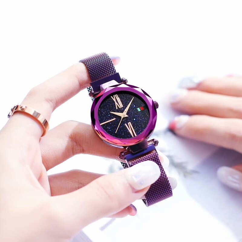 Magnet watch women's starry sky Korean style simple fashion fashion waterproof Net red TikTok same style 2018 new women's watch