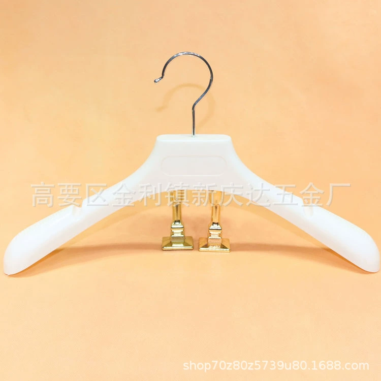 Stand, plastic hanger