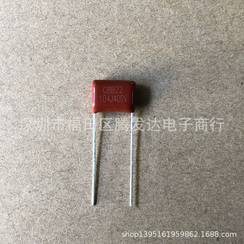 CBB22 Металлизированный пленочный конденсатор 400v104J 0,1 мкФ 100NF Защита окружающей среды Прямое расстояние между контактами 8 10 мм