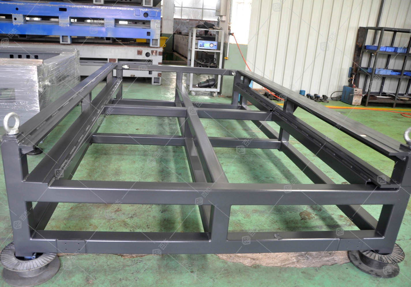 4244966423_148437094 (1)