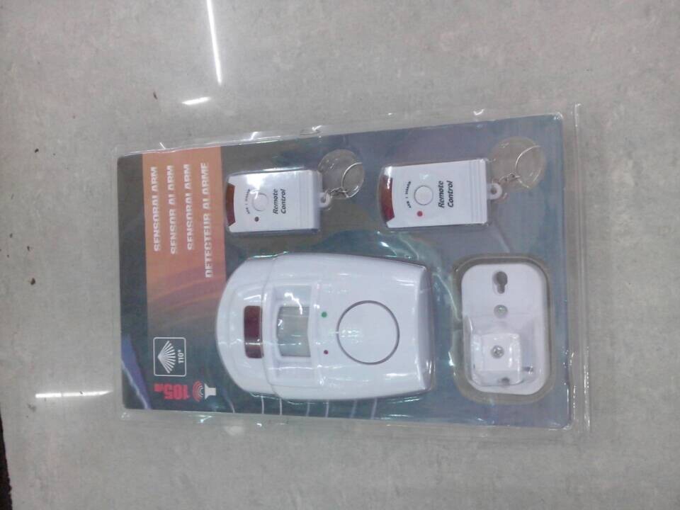 双泡吸塑供应双遥控红外线电子狗 门窗防盗报警器105