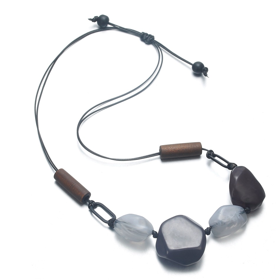 Pebble Necklace Image 4