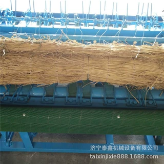 果蔬大棚御寒草帘编织机 草毡编织机  加工7-40针草帘编织机