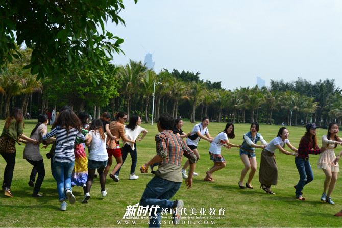 万江啥学校学美发好 今日热点