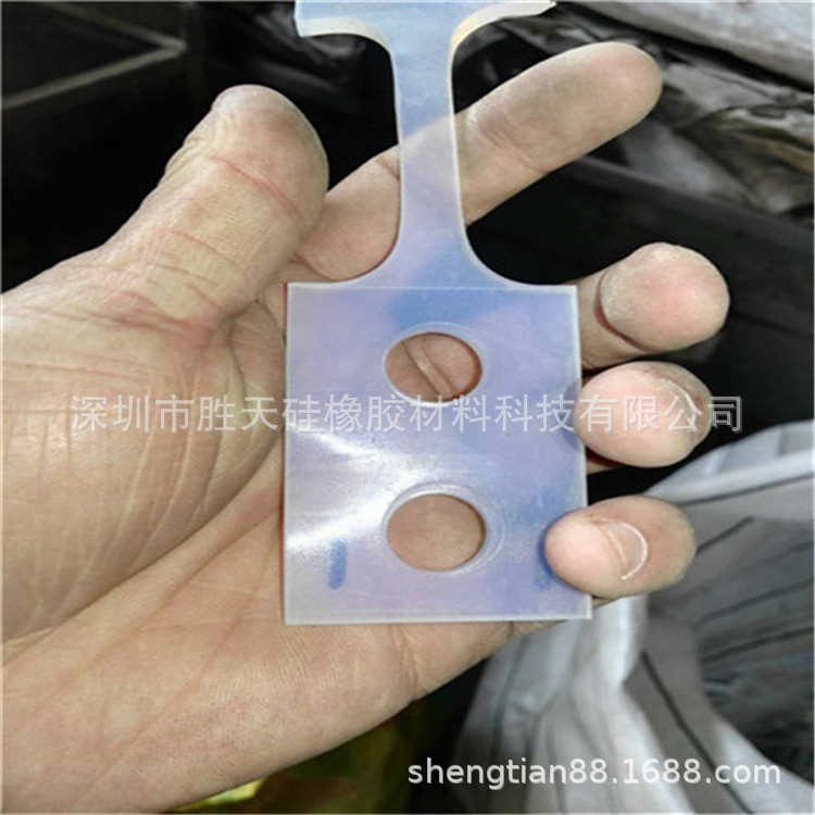 专业回收矽胶。硅胶，硅橡胶质量鉴定。各种仿类使用的废模具硅胶