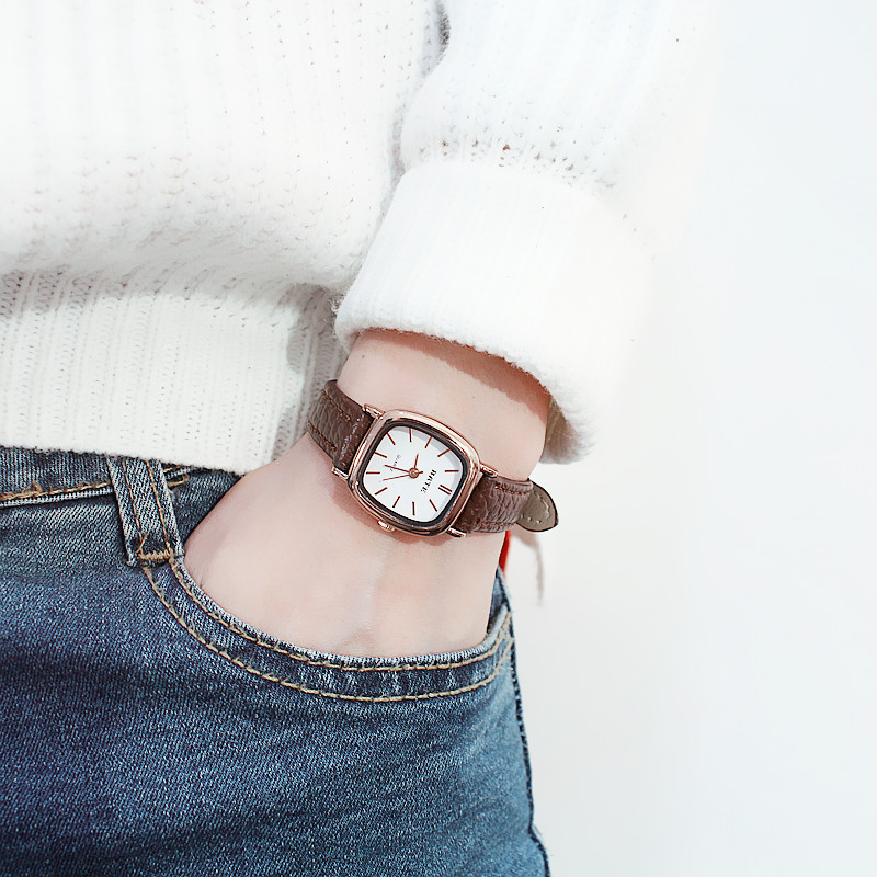 Brand fresh universal square retro watch