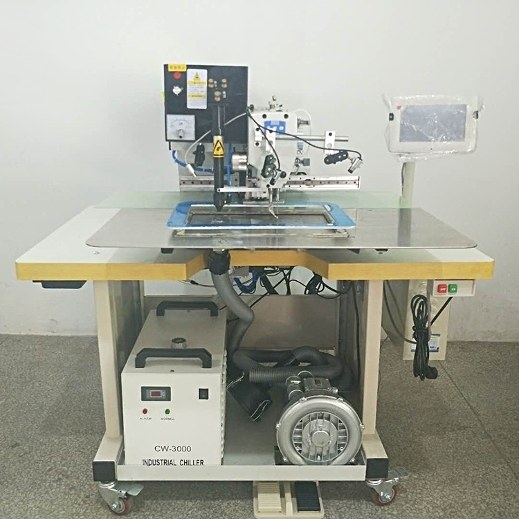 Computadora láser doble labio abridor de bolsa de ropa patrón de computadora automática máquina de coser plana material grueso máquina de coser industrial al por mayor