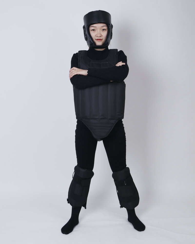 Taekwondo protective gear five-piece Children's thickened Sanda boxing strong and durable gold Taekwondo full Muay Thai boxing set