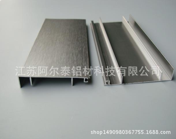 铝合金踢脚线尺寸高度颜色 装饰效果好 简洁时尚