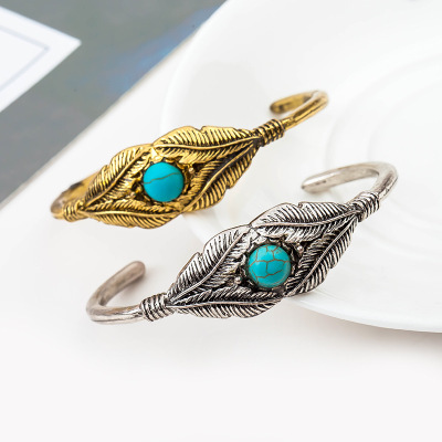 23g Weight No Inlaid Inlay Material Housewarming, Anniversary, Business, Wedding, Travel, Birthday, Festival Occasion Copper Material Leaf Pattern Women'S Gender Fashion Style Gold, Silver Color Copper Leaf No Inlaid Copper Bracelets 5
