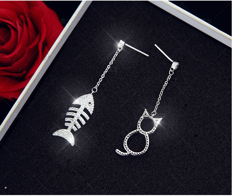 Earrings Image 3