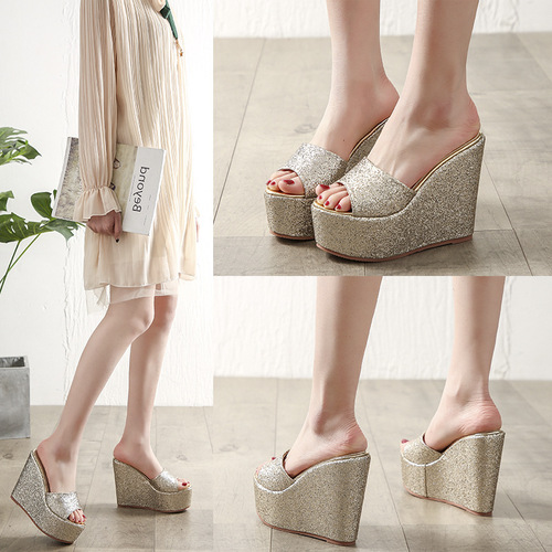  New Sweet Fashion Casual Simple Sequin Fabric Wedge Thick-soled Women's Slippers Platform Women's Sandals 118-31