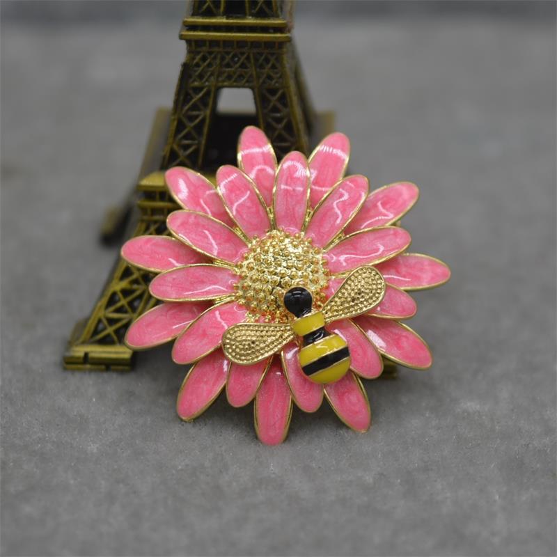 Daily Occasion Alloy Material Flower Pattern Fashion Pin Flower Alloy Enamel Women'S Brooches
