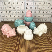 批发加工制订批发礼品赠品陶瓷猪存钱罐尚酒店餐饮台面摆件烟灰缸