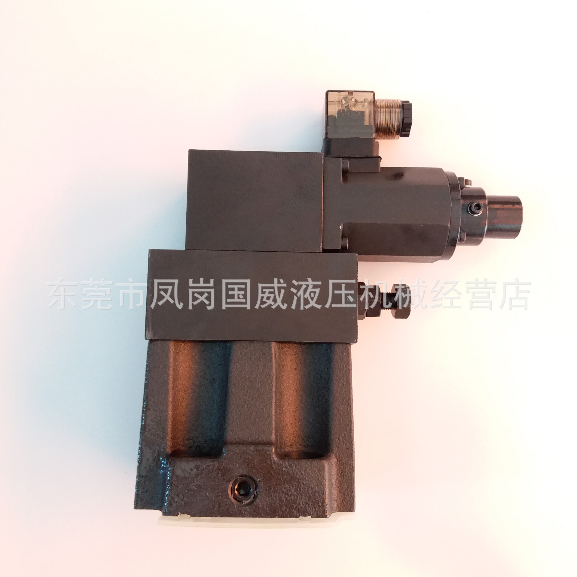 ��ѹ��ѹ����EBG-03-H-R����������Ա����ȵ�ʽ��Һ����������