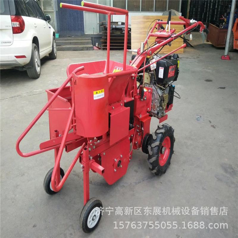 小型玉米收获机 手扶前置玉米收获机 柴油186款单垄玉米收获机