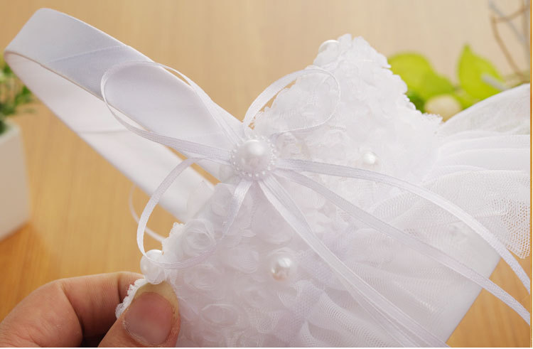Wedding products, wedding products, wedding products, wedding products, Western-style creative wedding products, bride's hand-held flower basket, lace lace, flower girl's flower basket, small wedding supplies wholesale detail image 9