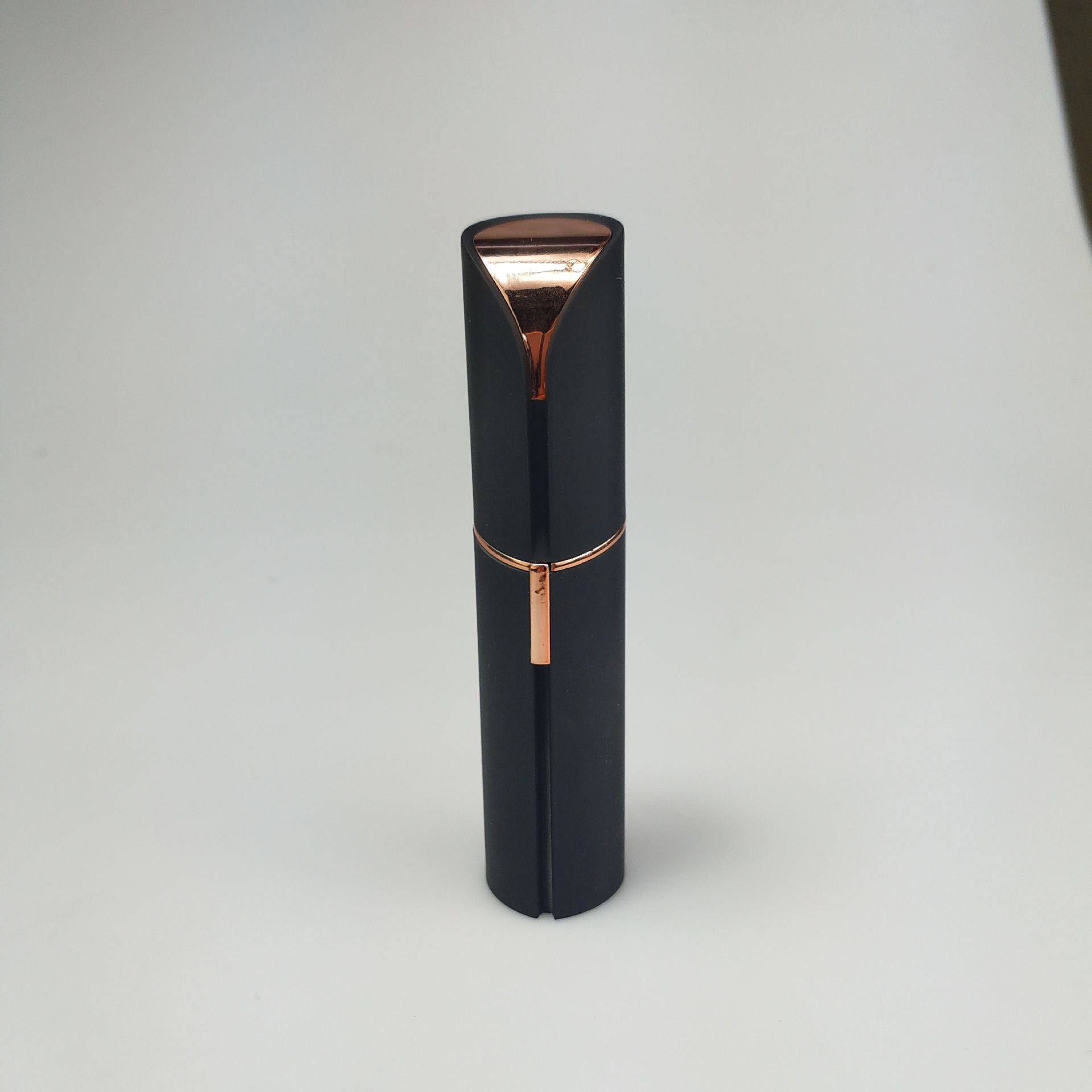 CDA6802984DFDE2424D53F7128F2E6