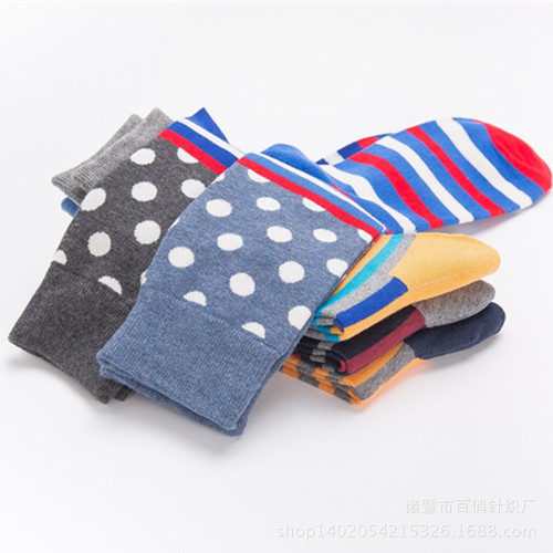 Autumn and winter new cross-border happy socks polka dot mid-length socks couple socks casual cotton socks wholesale