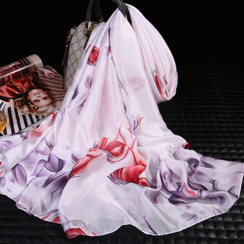 2018新款蠶絲緞面絲巾女秋韓版多功能百搭保暖披肩兩用圍巾女冬季