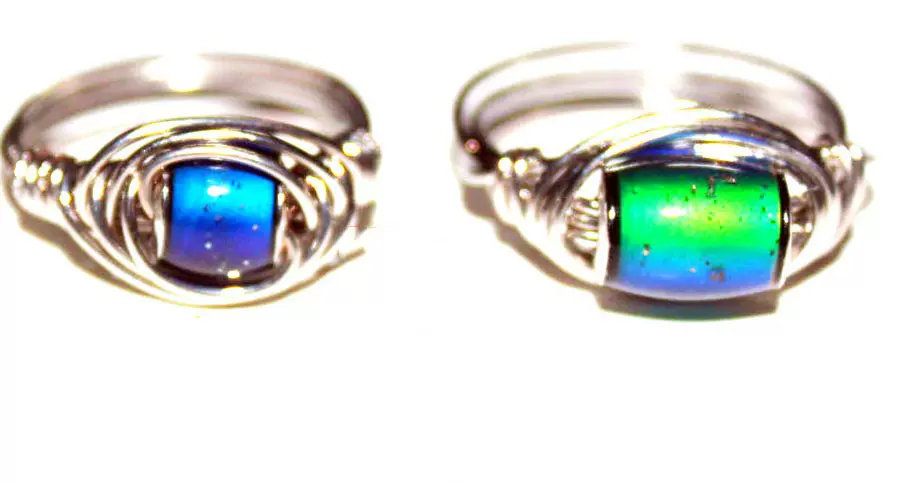 魔咒MOJO异国情调感温变色戒指时尚装饰情绪变色珠指环定制批发