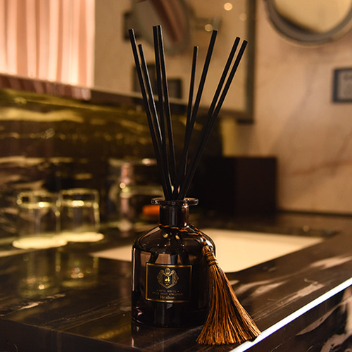 Manufacturer wholesale hotel fireless aromatherapy home aromatherapy set office tassel style large capacity 120ml