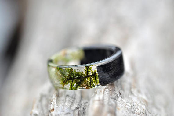 Wooden rings Secret Wood Wood smoothly and texture collision shows…