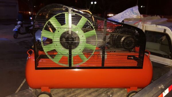 云南昆明广州捷豹W-1·6/8空压机