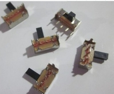 SK12D07 两档拨动开关 侧拨 SK12D07VG4 侧面滑动开关 侧面拨动