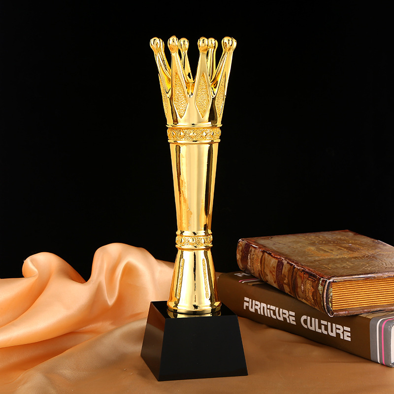 Trofeo de resina personalizado estrella de cinco puntas corona trofeo empresa reunión anual cristal artesanía decoración personalizada