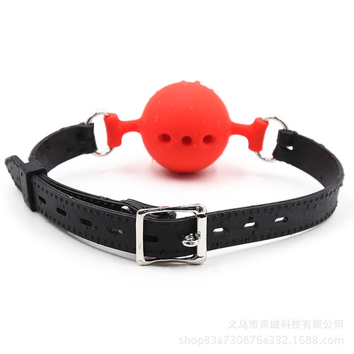 Mouthball fun mouth plug with hole soft rubber mouth ball large, medium and small size full silicone mouth plug Export source of sex mouth yoke