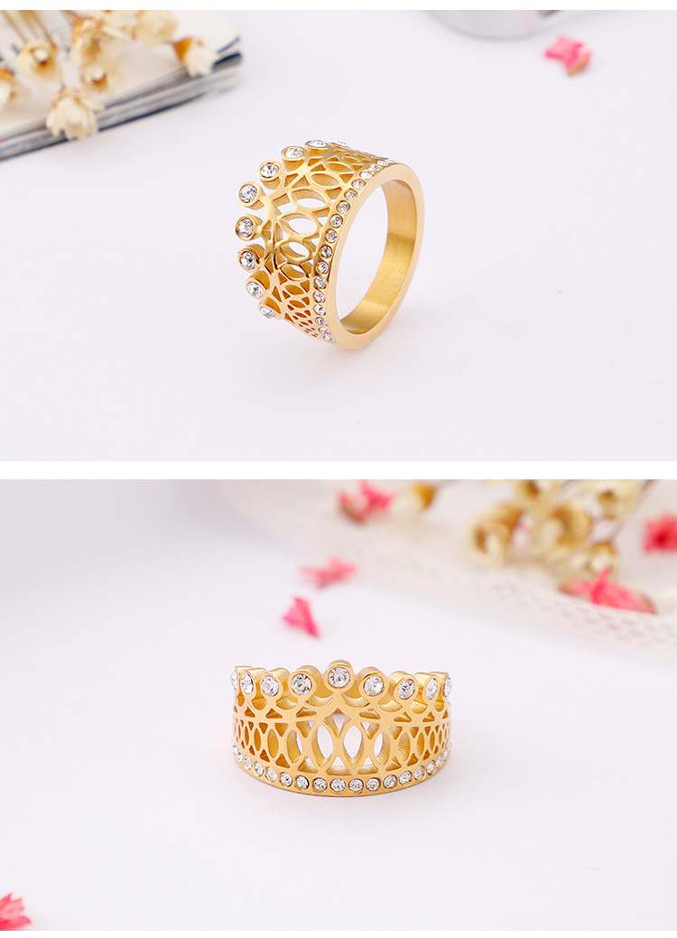 Simple Style Crown 18K Gold Plated Titanium Steel Wholesale display picture 2